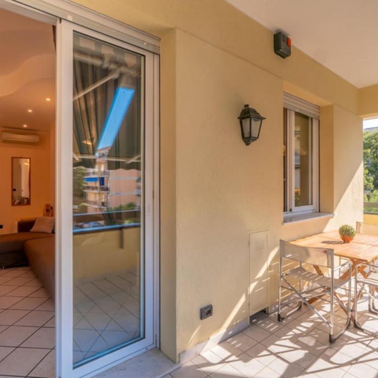 Splendido trilocale vista mare Albenga - Appartamento con 2 Camere da Letto - 5