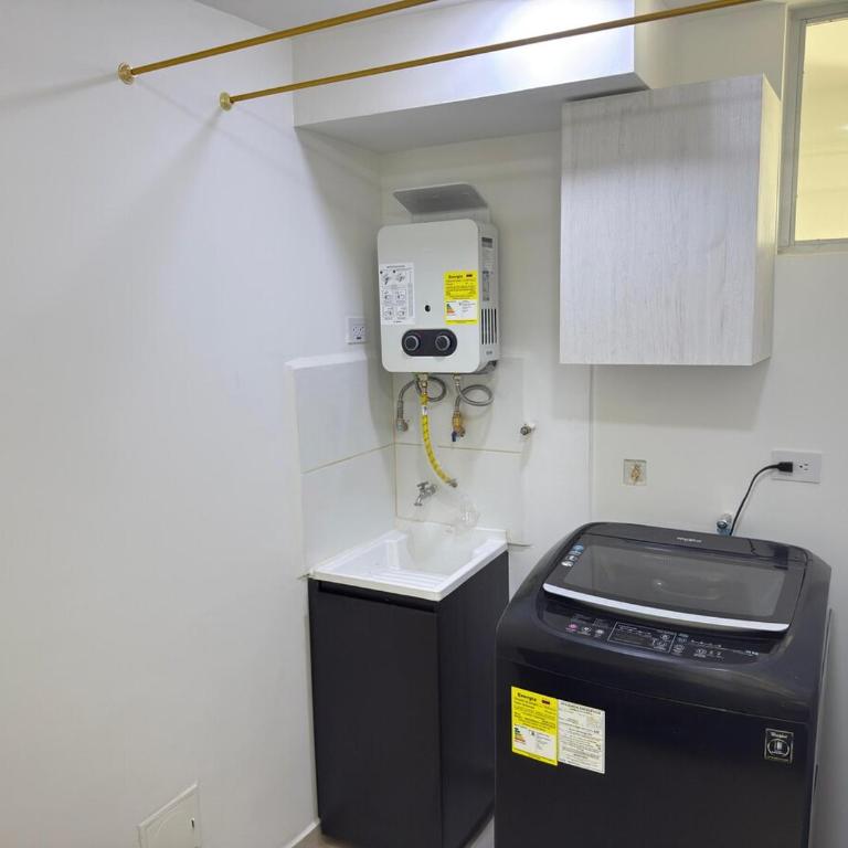 New Modern Apartment - Airport - Two-Bedroom Apartment - 4