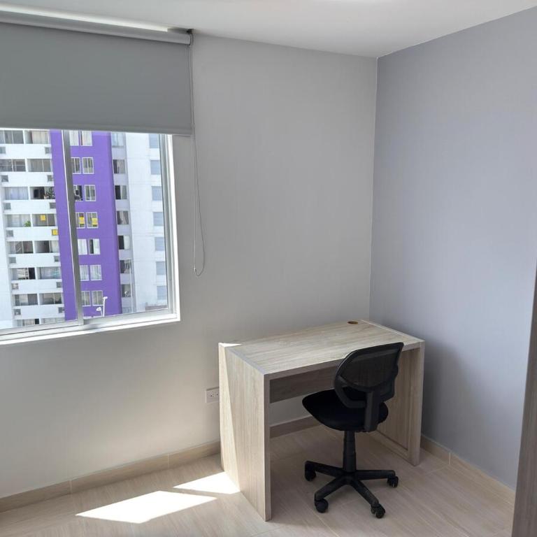 New Modern Apartment - Airport - Two-Bedroom Apartment - 14