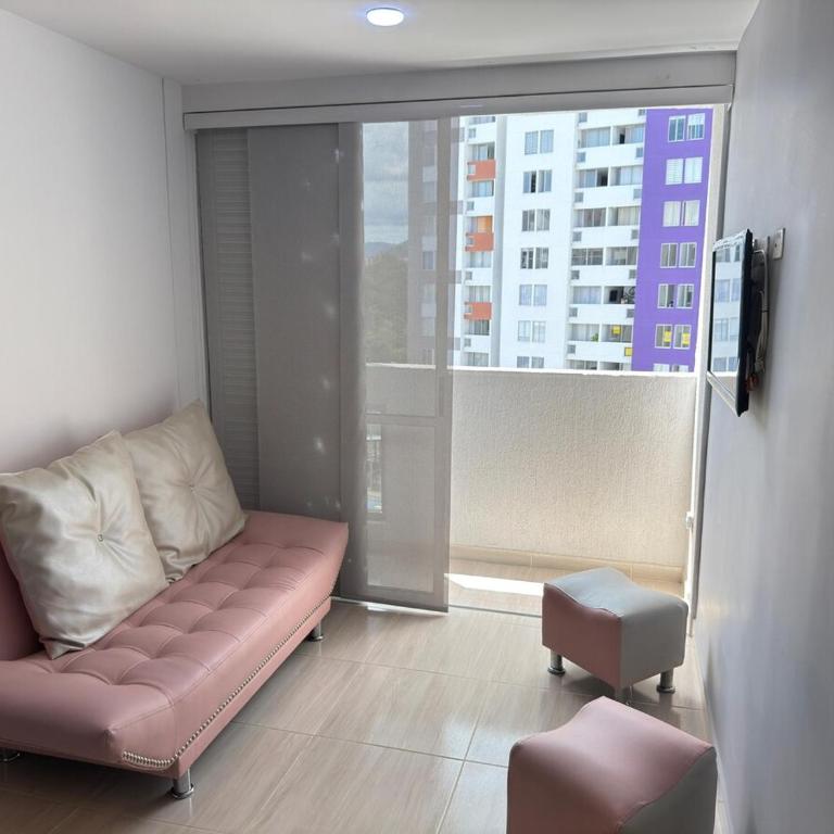 New Modern Apartment - Airport - Two-Bedroom Apartment - 23