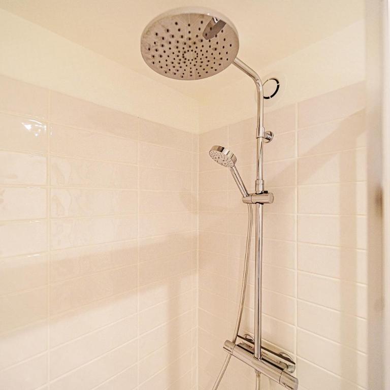 Studio cozy au coeur de lyon 8 - Appartement 1 Chambre - 19