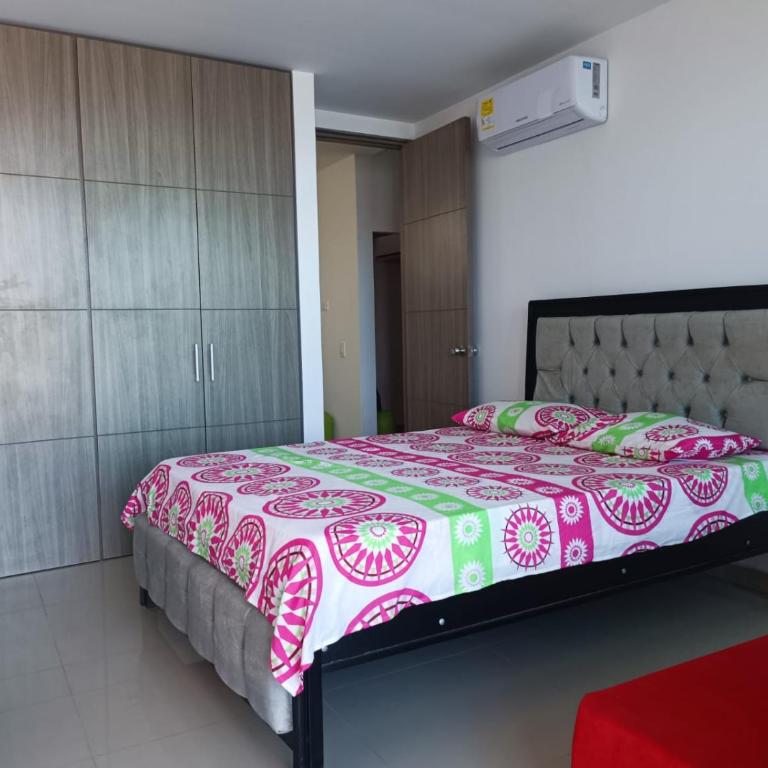 Apartamento 303 Torre 2 Conjunto Residencial Aragoa - Two-Bedroom Apartment - 9