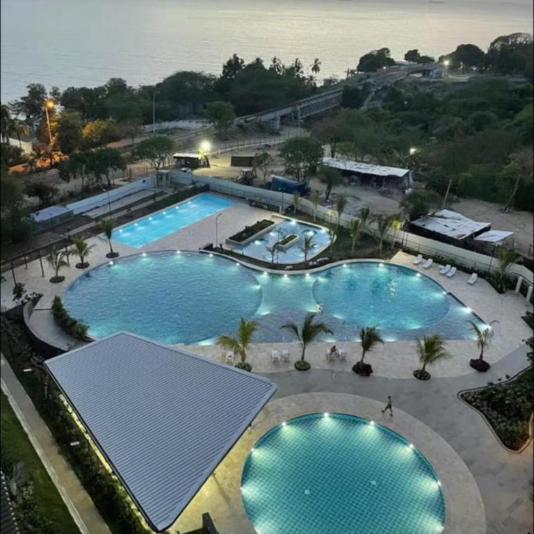New luxury oceanfront apartment in the Colombian Caribbean, Floor 21 Santa Marta - Two-Bedroom Apartment - 3