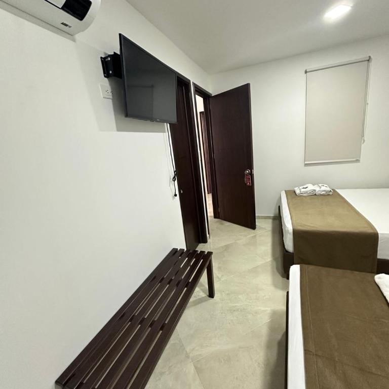 Santa Elena Hotel - Habitación Familiar - 3