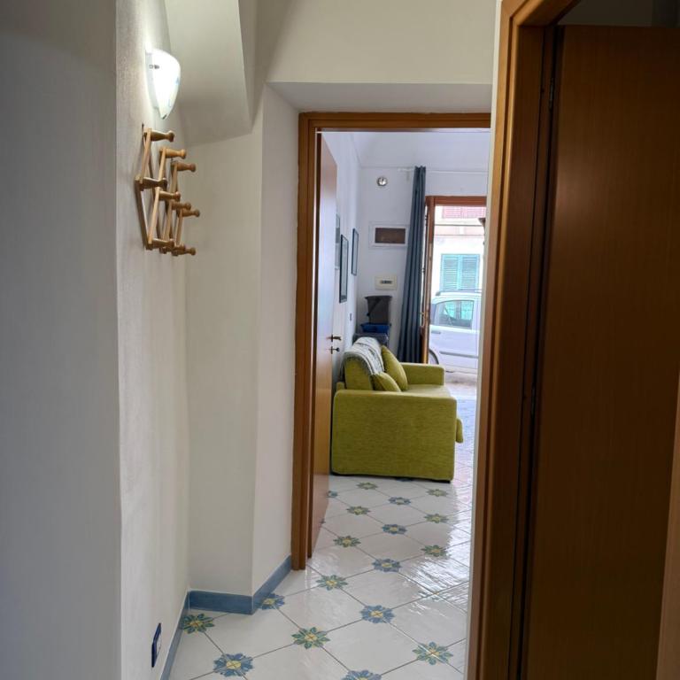 Bilocale Poseidonia - Appartamento con 2 Camere da Letto - 8