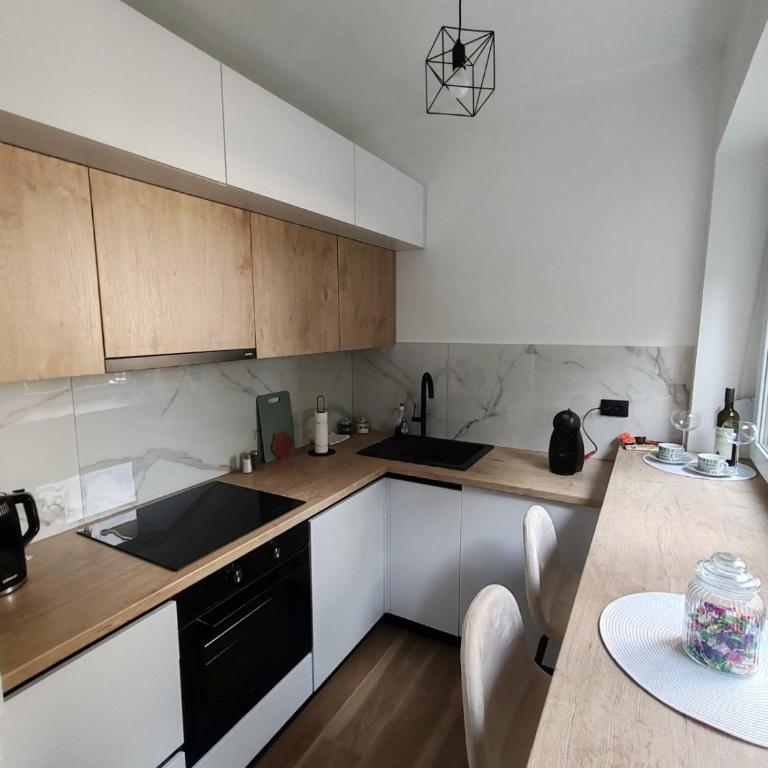 Studio 23 - One-Bedroom Apartment - 13
