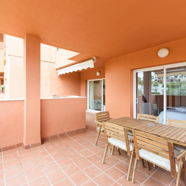 Stylish 2-Bed Apartment with Large Terrace & Pool - Apartamento de 2 dormitorios - 12