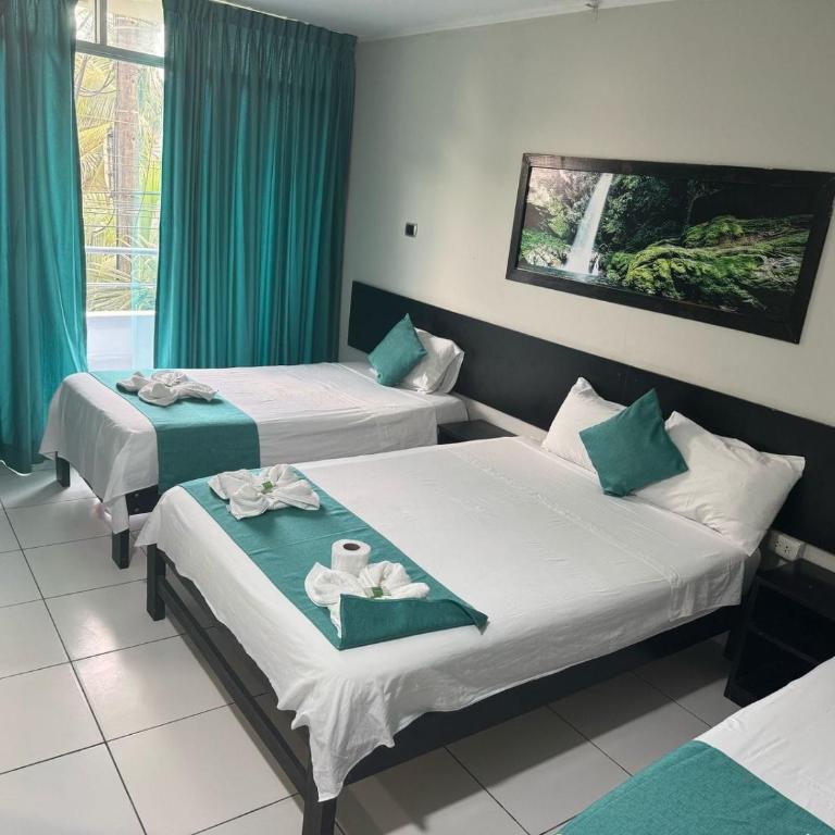 COSTA AZUL - Family Room - 5