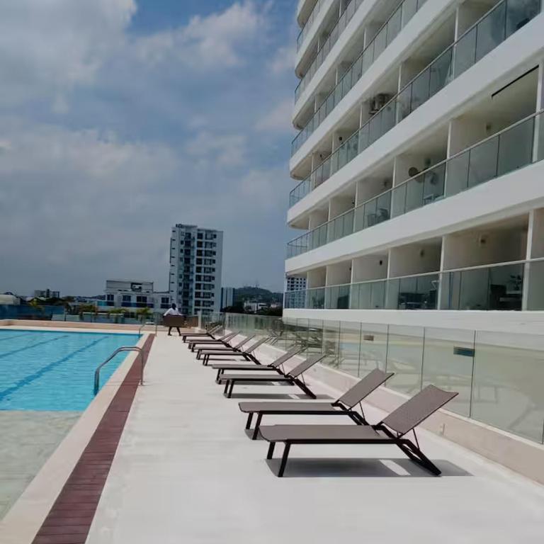 Apartasuite cerca Aeropuerto - Apartamento de 1 dormitorio - 13