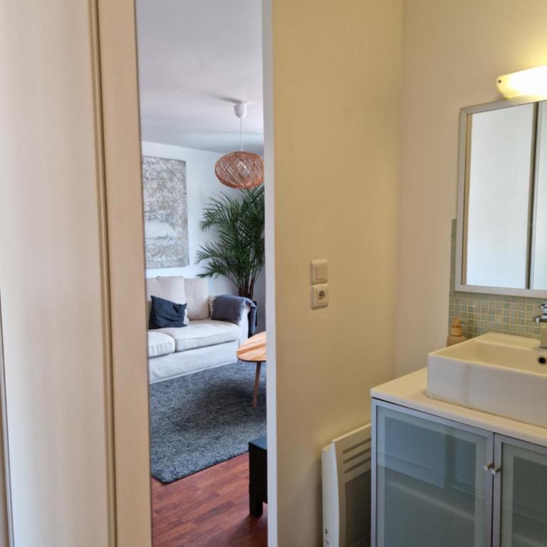 Appartement hyper centre ville proche de la gare - Appartamento con 1 Camera da Letto - 12