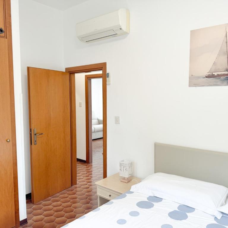 Intera casa, 100 m dal mare, grande giardino - Villa con 3 Camere da Letto - 8