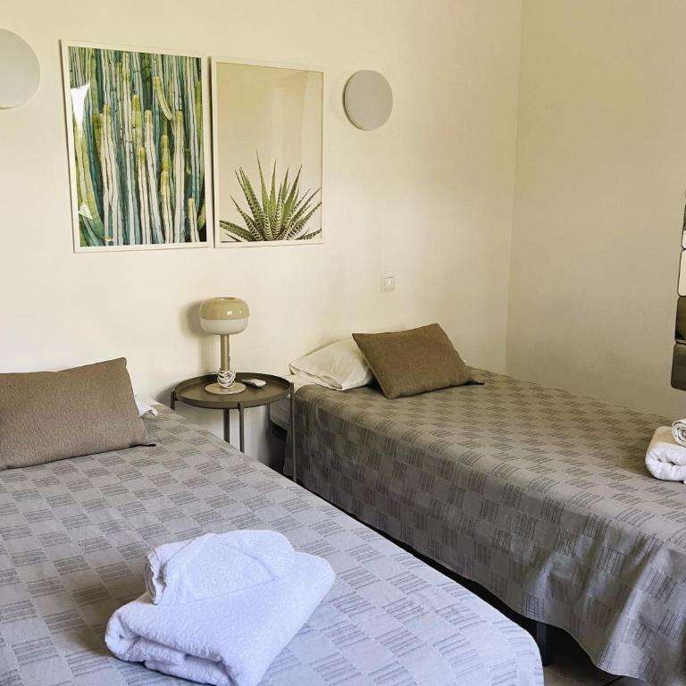 Casa Mila - Three-Bedroom House - 18
