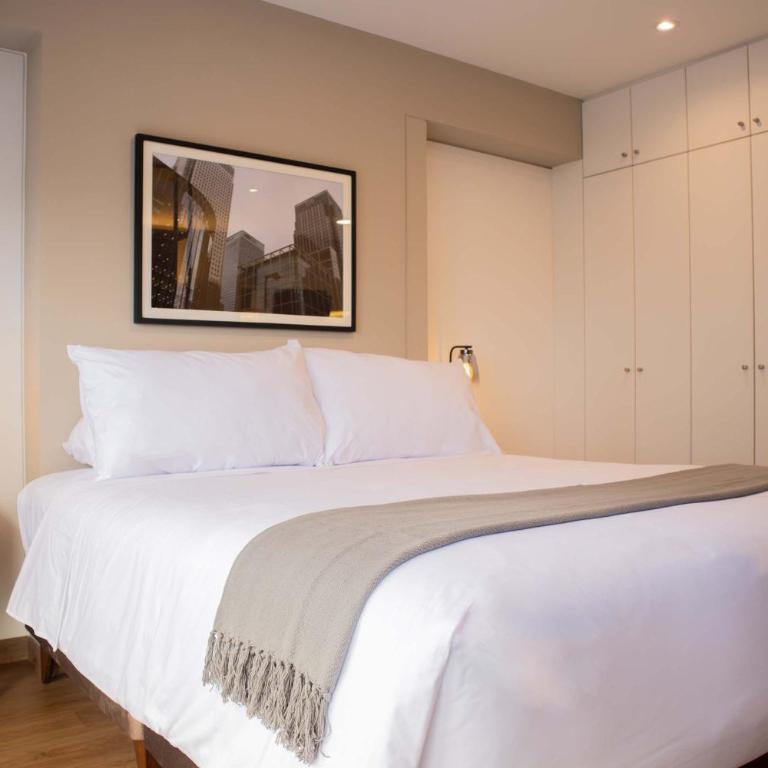 Majestic 1BR with Balcony in Miraflores - Apartamento - 13