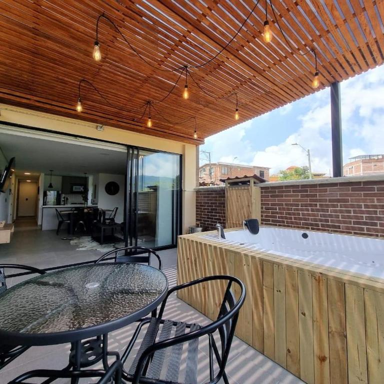Apartment with a hot tub and a view of Guatapé lake - Apartment with Lake View - 26