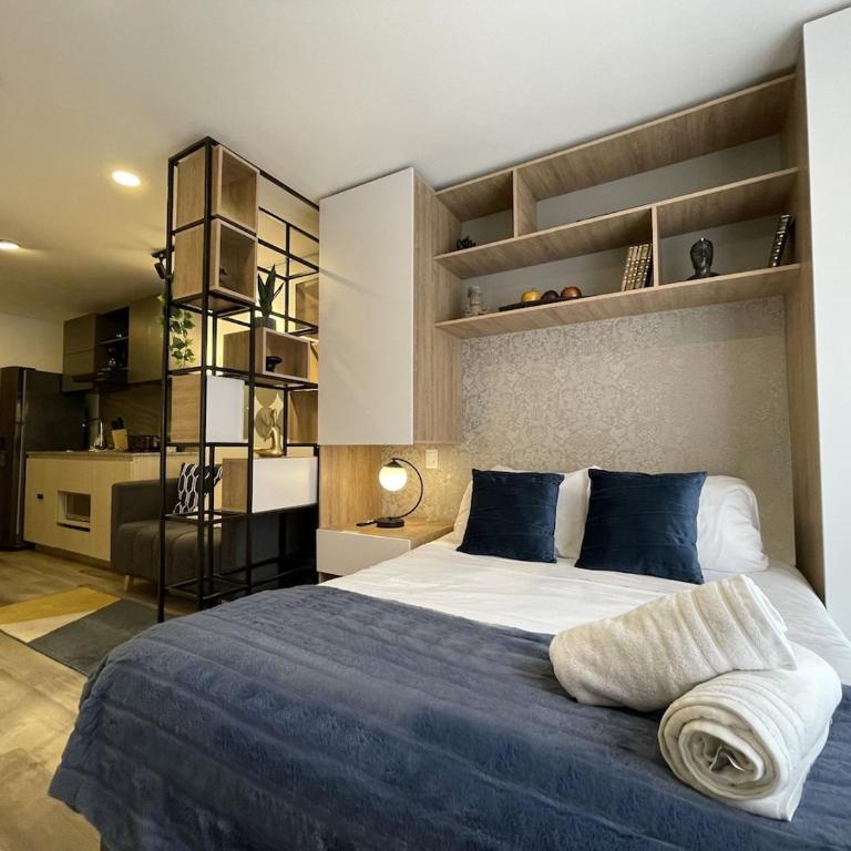 Loft NUEVO Zona T C 85 Bogota - One-Bedroom Apartment - 1