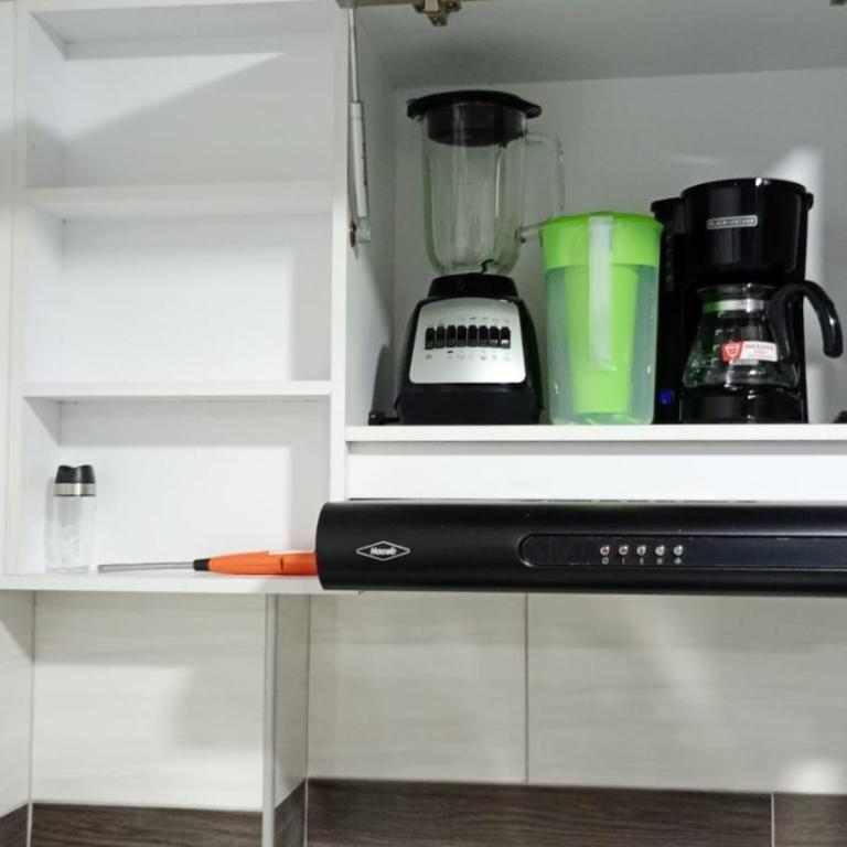 APTO 201 Cerca al Centro Comercial Estacion - Apartamento de 2 dormitorios con balcón - 33