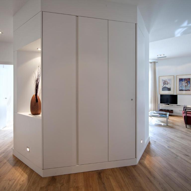 Habitat Apartments Rambla Deluxe - Two-Bedroom Apartment - 6