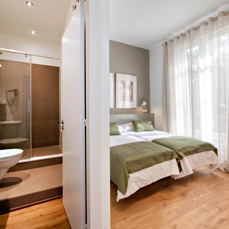 Habitat Apartments Rambla Deluxe - Two-Bedroom Apartment - 9