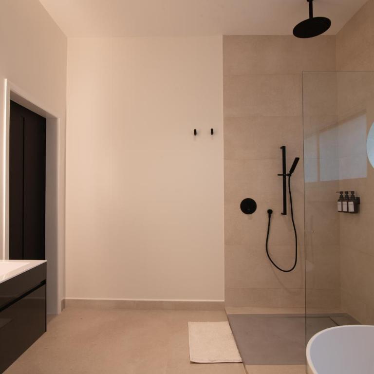 Casa L - One-Bedroom Apartment - 8