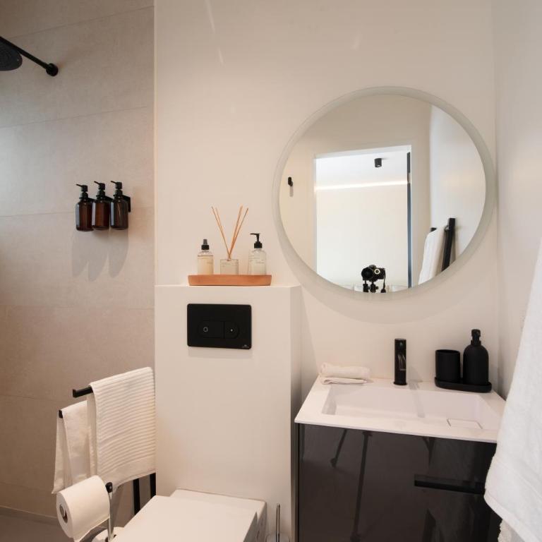 Casa L - One-Bedroom Apartment - 13