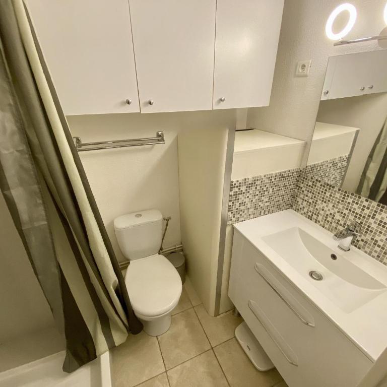 Studio cabine climatisé, terrasse et parking proche plage - FR-1-338-604 - Appartement - 18