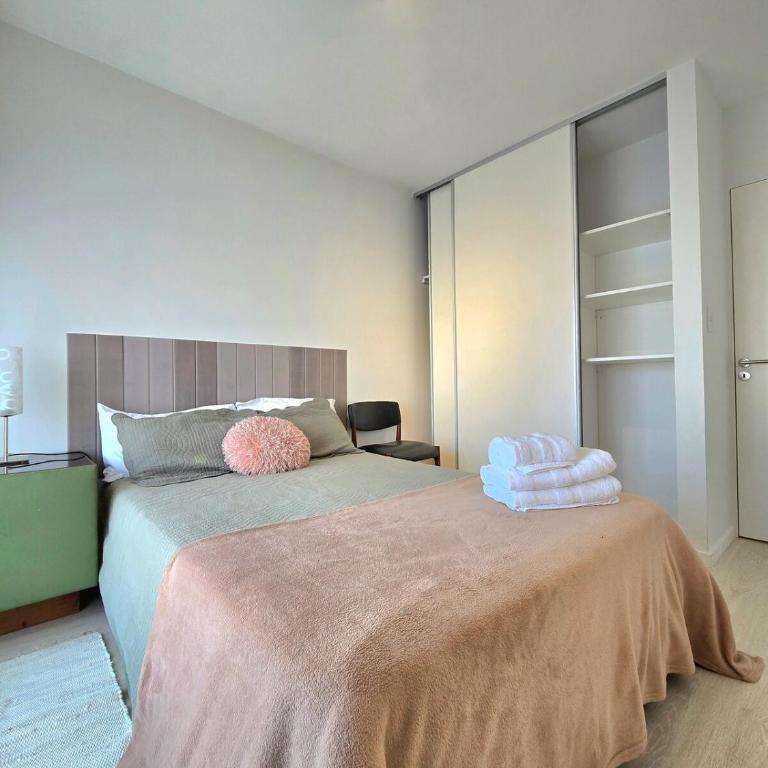 Encantador depto a estrenar a 100m Av Pellegrini - One-Bedroom Apartment - 9