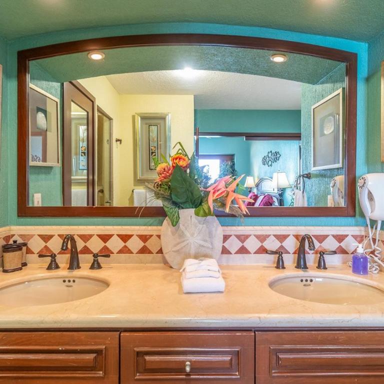 "H20-365" Great Oceanfront - Vacation Home - 16