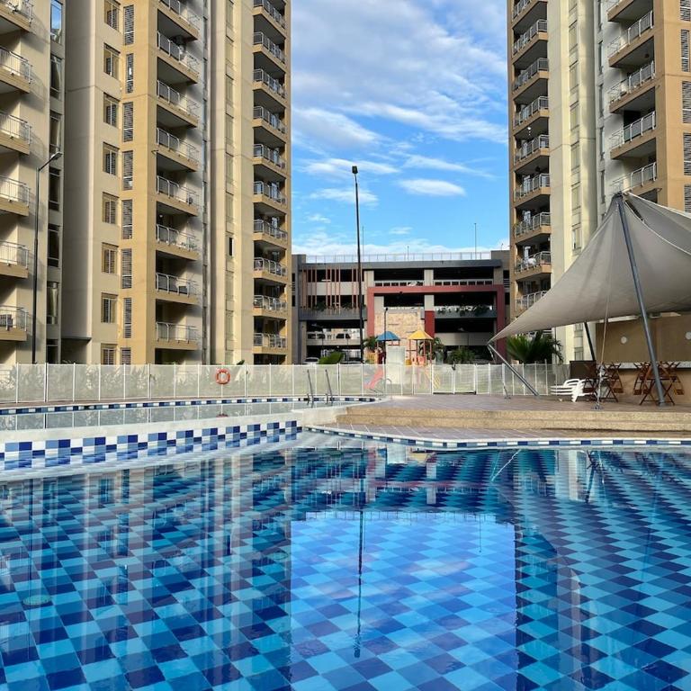 Apartamento con Piscina - Vista a las montañas - Villeta a 90 min de Bogotá - Apartamento de 2 dormitorios con balcón - 33