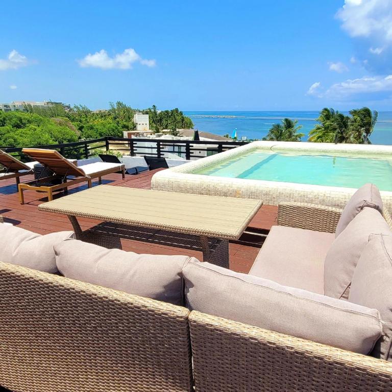 Aldea Thai Downtown Oceanview Residences - Three-Bedroom Apartment - Oceanfront - 10