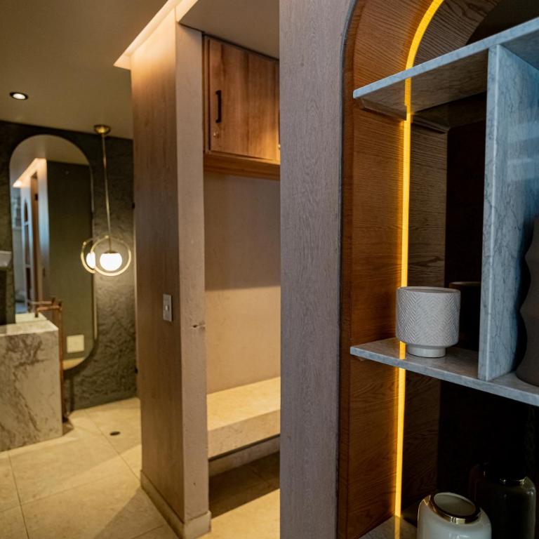 Espectacular Apartaestudio con Piscina sobre la calle 100 - One-Bedroom Apartment - 49