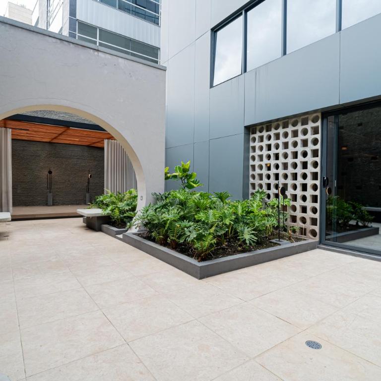 Espectacular Apartaestudio con Piscina sobre la calle 100 - One-Bedroom Apartment - 61