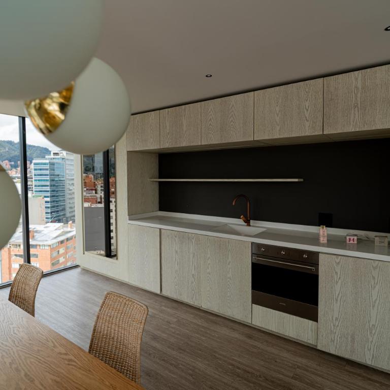 Espectacular Apartaestudio con Piscina sobre la calle 100 - One-Bedroom Apartment - 64