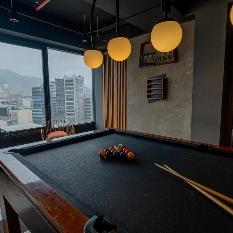 Espectacular Apartaestudio con Piscina sobre la calle 100 - One-Bedroom Apartment - 68