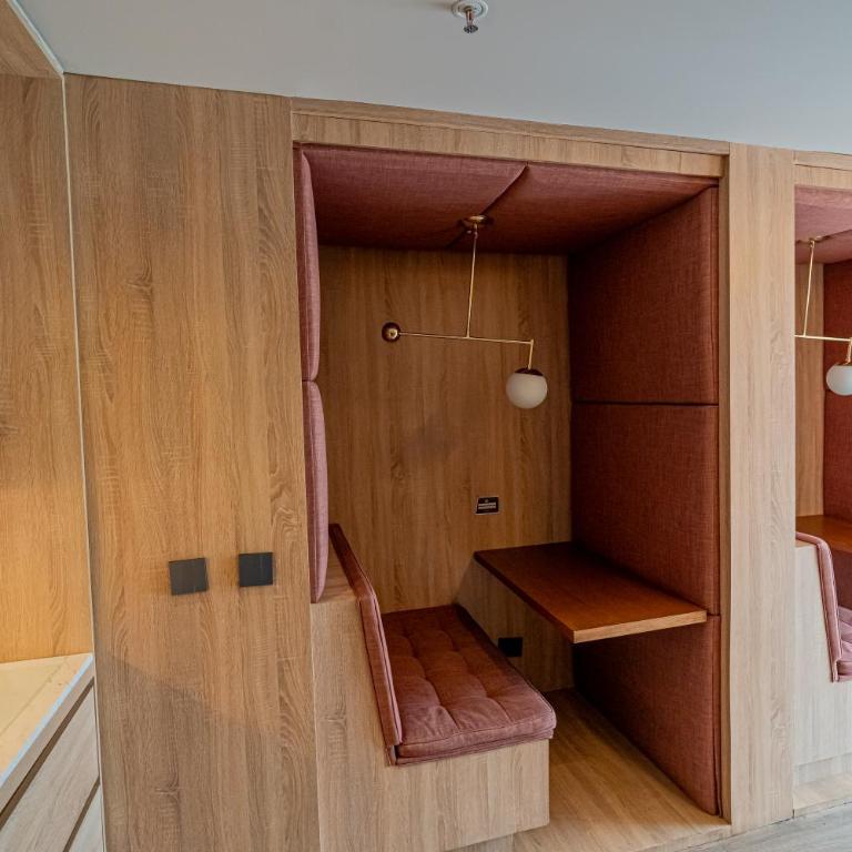 Espectacular Apartaestudio con Piscina sobre la calle 100 - One-Bedroom Apartment - 71