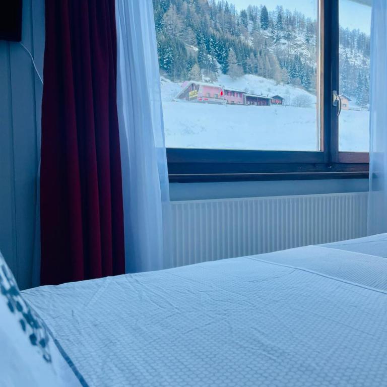 Auberge des Charmettes - Doppel-/Zweibettzimmer mit Bergblick - 6