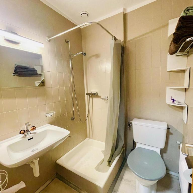 Auberge des Charmettes - Doppel-/Zweibettzimmer mit Bergblick - 7