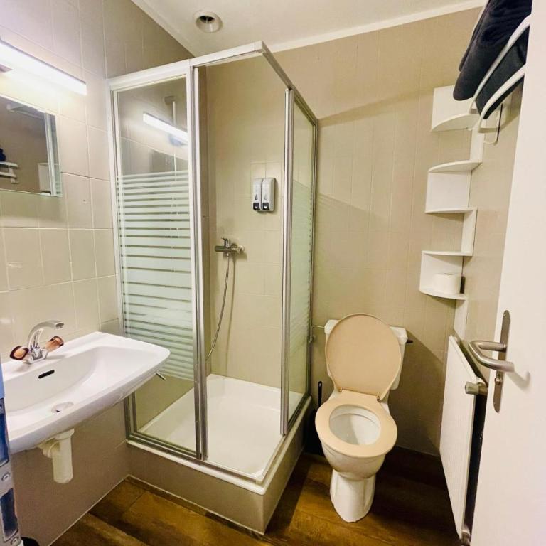 Auberge des Charmettes - Doppelzimmer mit Balkon - 9
