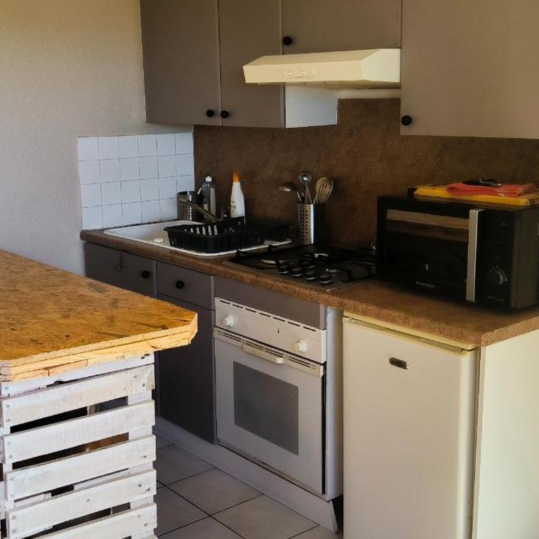 appartement proche zenith - Apartamento de 1 dormitorio - 8