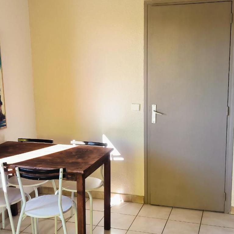 appartement proche zenith - Apartamento de 1 dormitorio - 10