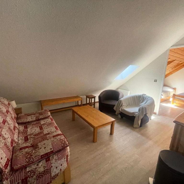 Résidence Apheratz-porte F57 - Les Deux Alpes – Ravissant T2 pour 6 personnes avec parking privé et magnifique vue MAE-5731 - Appartement - 3