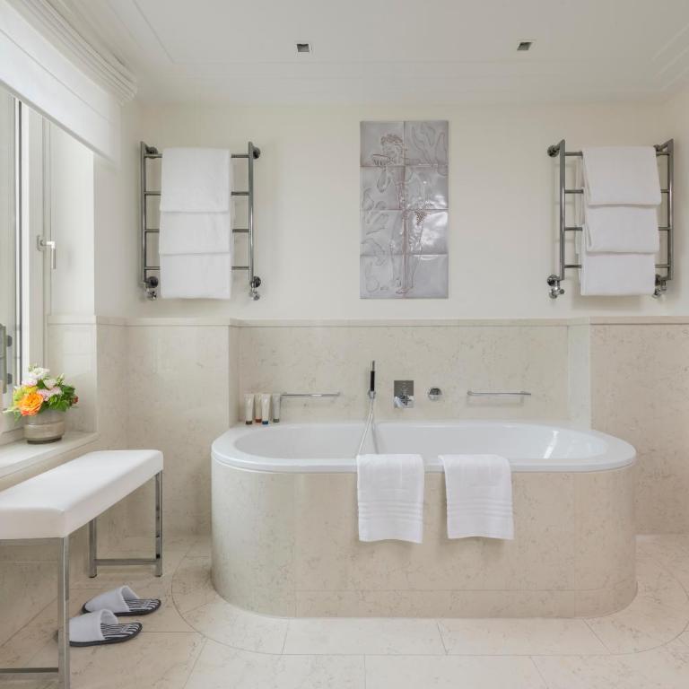 Rocco Forte The Charles Hotel - Executive Suite - 4