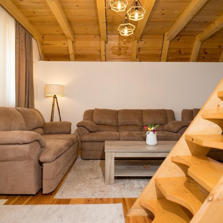 Žabljak- FamilyOasis - Two-Bedroom House - 12
