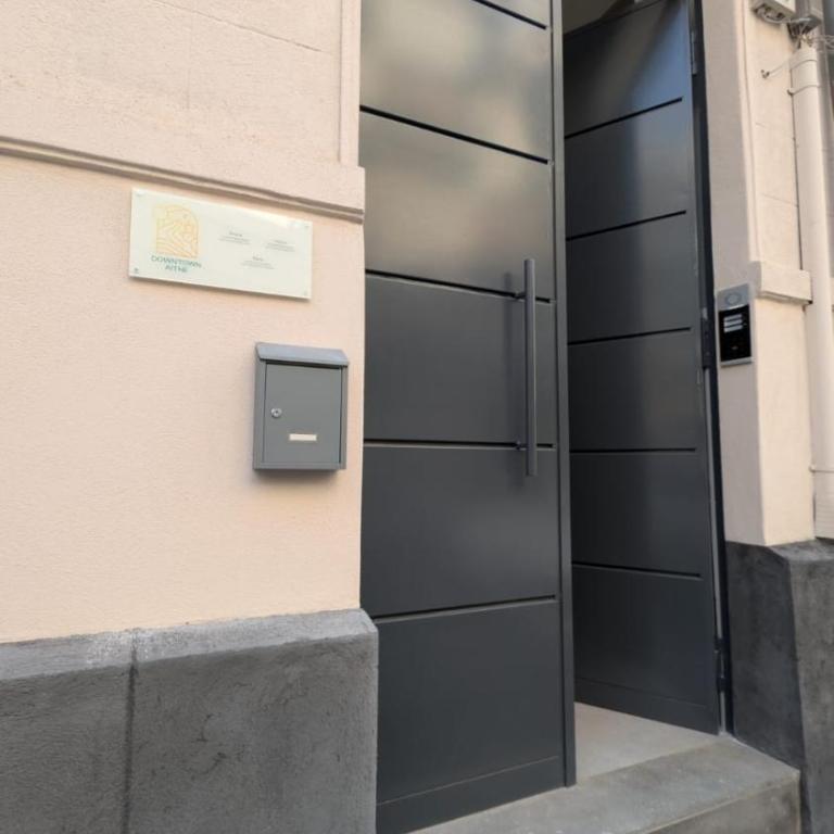 Appartamenti centro città Downtown Aitne - One-Bedroom House - 2