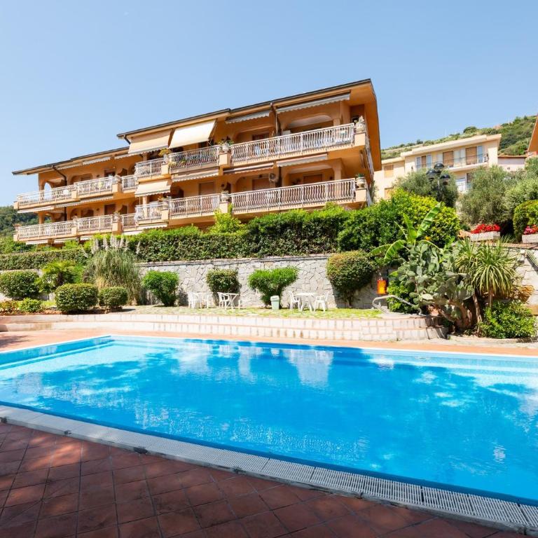 GuestHost - Bordighera Terrace APT with Parking & Shared Pool - Appartamento con 1 Camera da Letto e Terrazza - 26