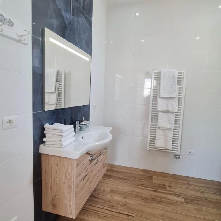 Villa Olive Paradise - One-Bedroom Apartment - 8