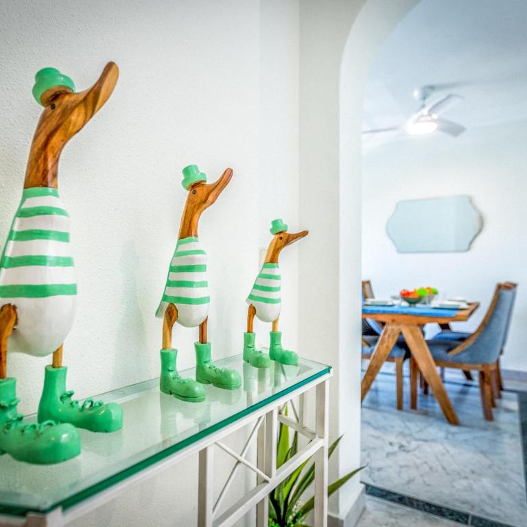 Apartment in Puerto Banus with pool views and parking - Two-Bedroom Apartment - 23