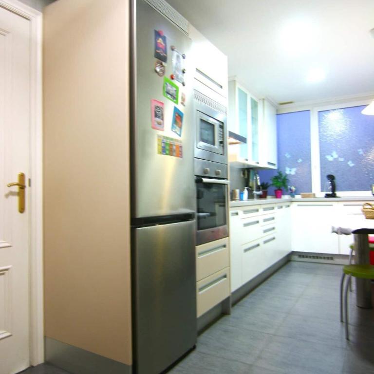 Ático con terraza en el corazón de Vigo - Apartamento de 3 dormitorios con vistas - 15