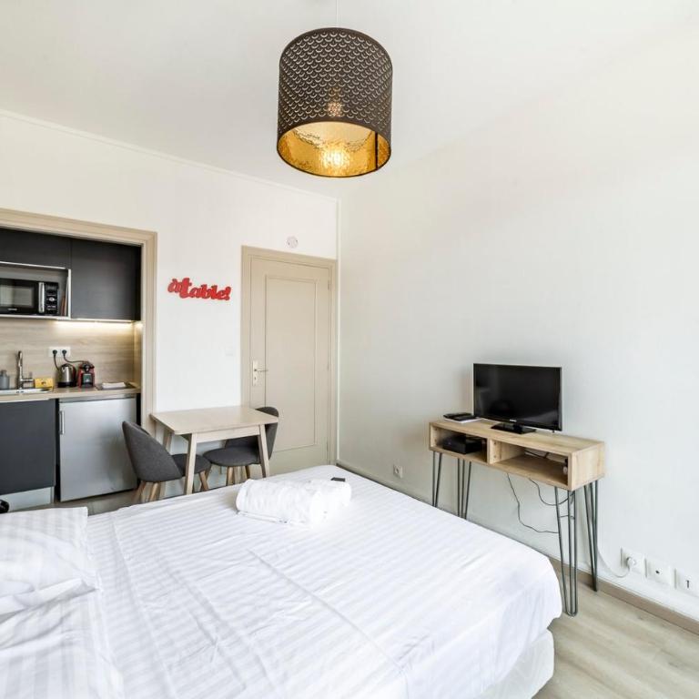 AllinLyon | Studio vue toits Presqu’île - Appartamento - 4