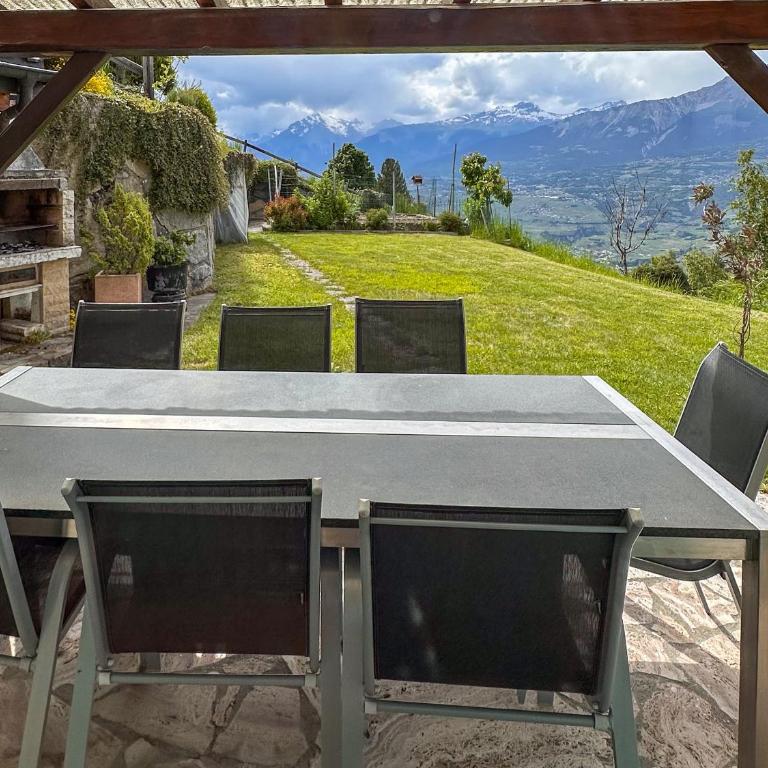 Chalet l'Aiglon Valais - Vue, Confort, Jacuzzi - Chalet - 15