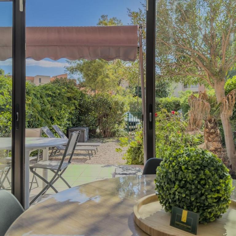 Le Splendide, tout équipé, pied dans l'eau - One-Bedroom Apartment - 9